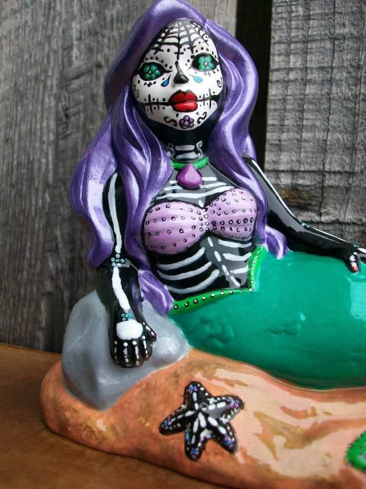 Lavender Sirena